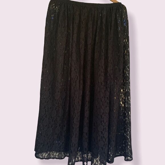 Vintage Express sheer lace pull on maxi skirt - Picture 2 of 6